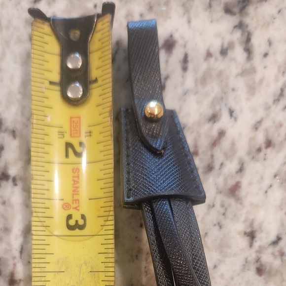 Prada Trick Pelle Saffiano Rings Nero attachment - Picture 8 of 8